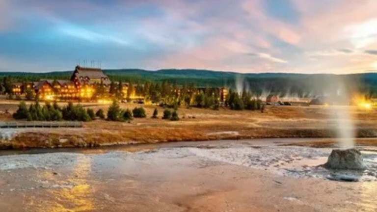 places to visit near Yellowstone